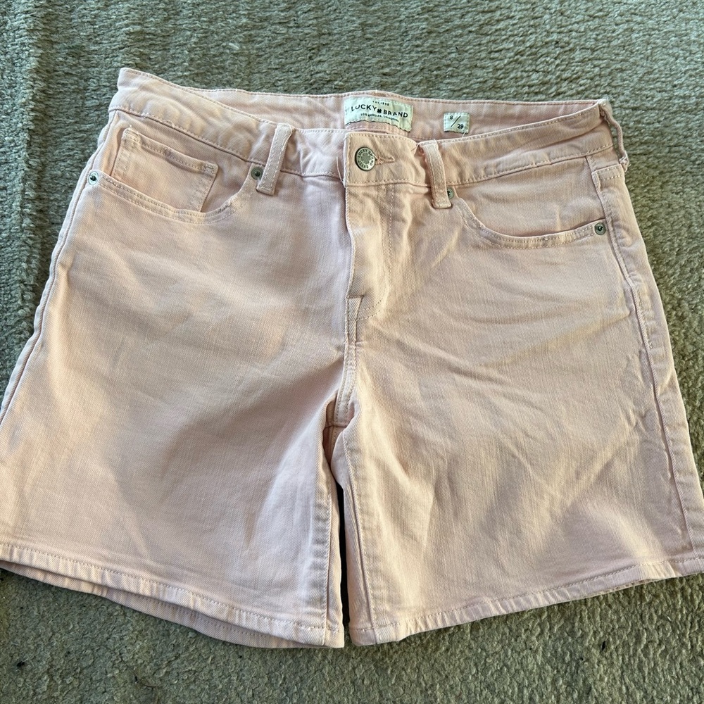 Lucky Brand Women's Pink Shorts sz 8/29